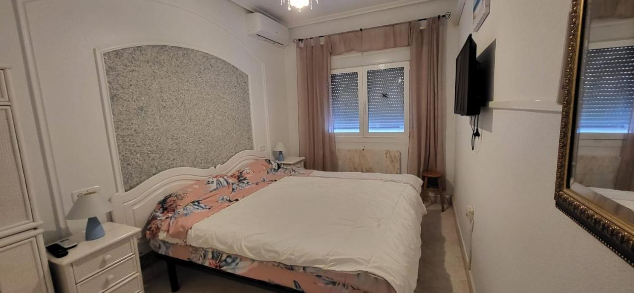 Maison Climatisee Avec Solarium, Wifi Et Piscine Dehesa de Campoamor  외부 사진